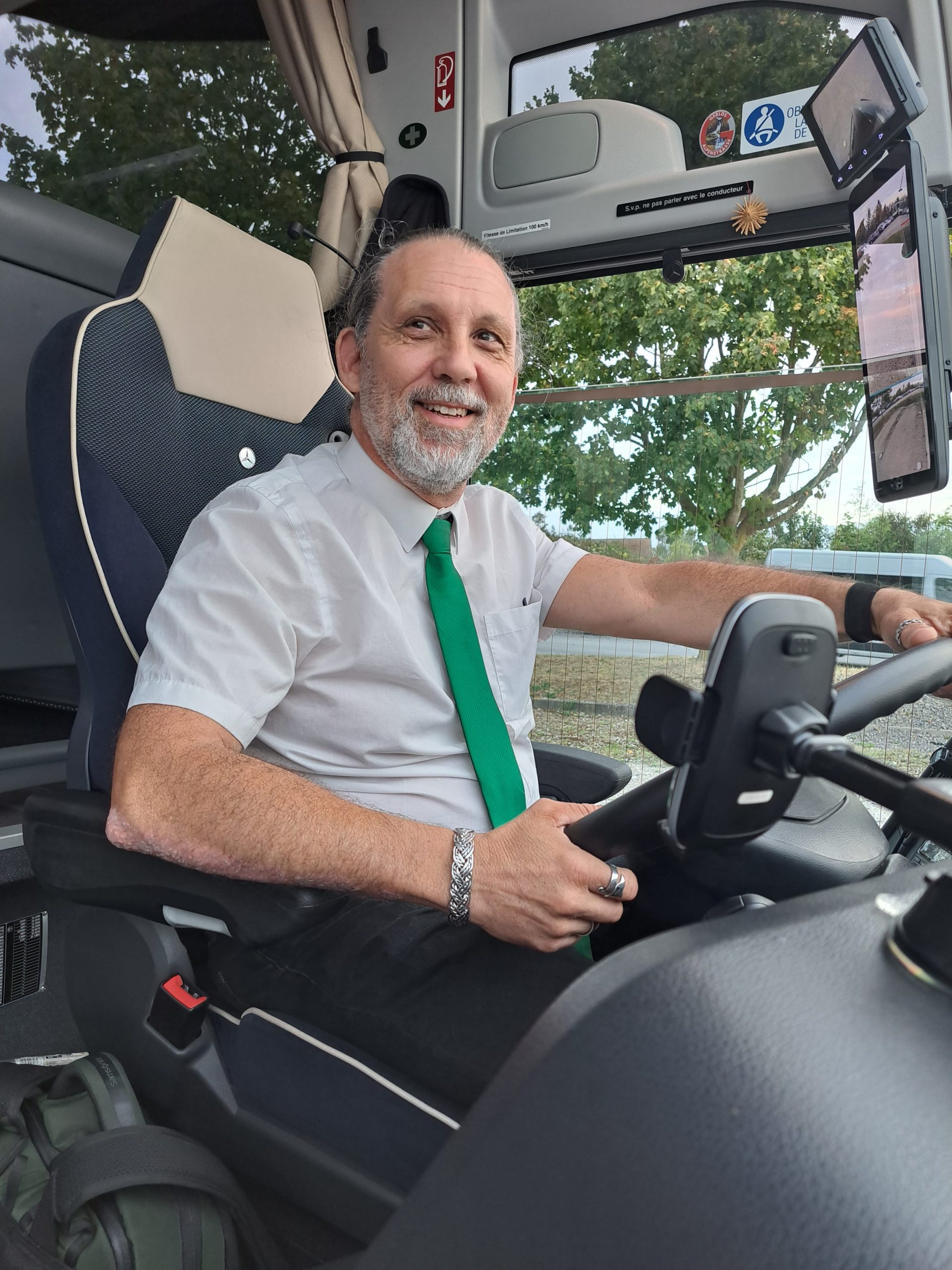 Conducteur de car de grand tourisme de Taquet Voyages